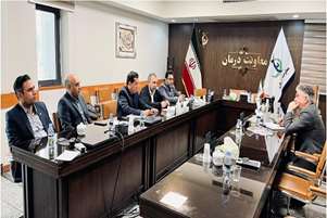 پیگیری مصوبات دیدار با وزیر بهداشت، درمان و آموزش پزشکی/ تخصیص ۱۵ میلیارد تومان اعتبار ویژه به شهرستان فیروزآباد