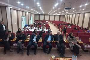 فارغ التحصیلی دانشجویان اولین دوره کاردانی فوریت های پزشکی در فیروزآباد