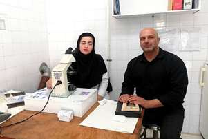 ارتقای توانمندی تشخیصی آزمایشگاه‌های شبکه بهداشت شهرستان مُهر؛ برگزاری کارگاه تخصصی تشخیص مالاریا و سالک با حضور اساتید فیروزآبادی 